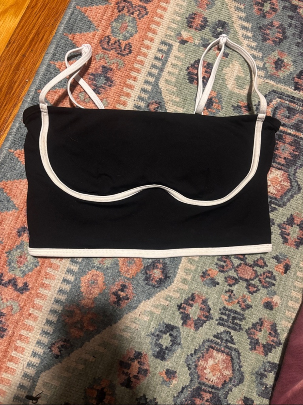 Alo sports bra